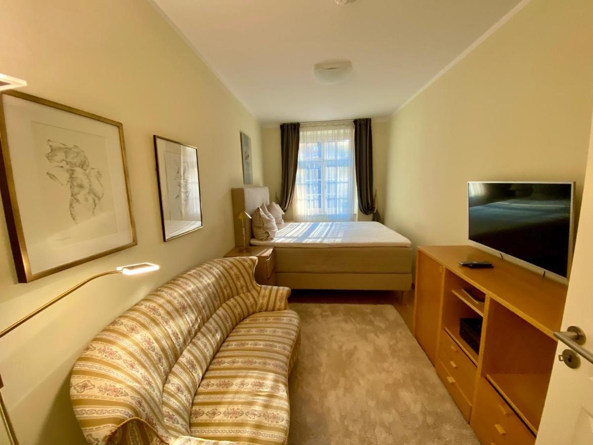 Ferienwohnung Natur Und Kunst เดรสเดน ภายนอก รูปภาพ